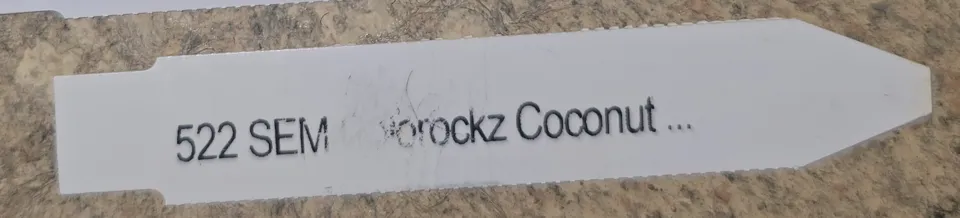 Cropped Mountain Crest seller label for P24 showing the truncated Colorockz Coconut Crystal name